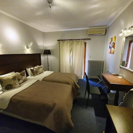 Liknon Hotel กาลัมปากา ภายนอก รูปภาพ
