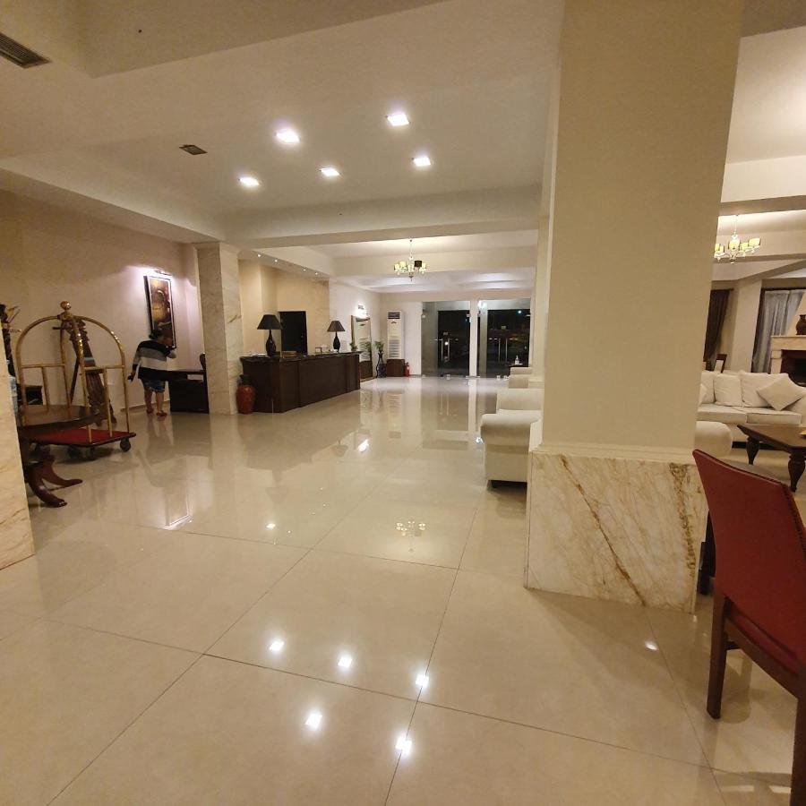 Liknon Hotel กาลัมปากา ภายนอก รูปภาพ