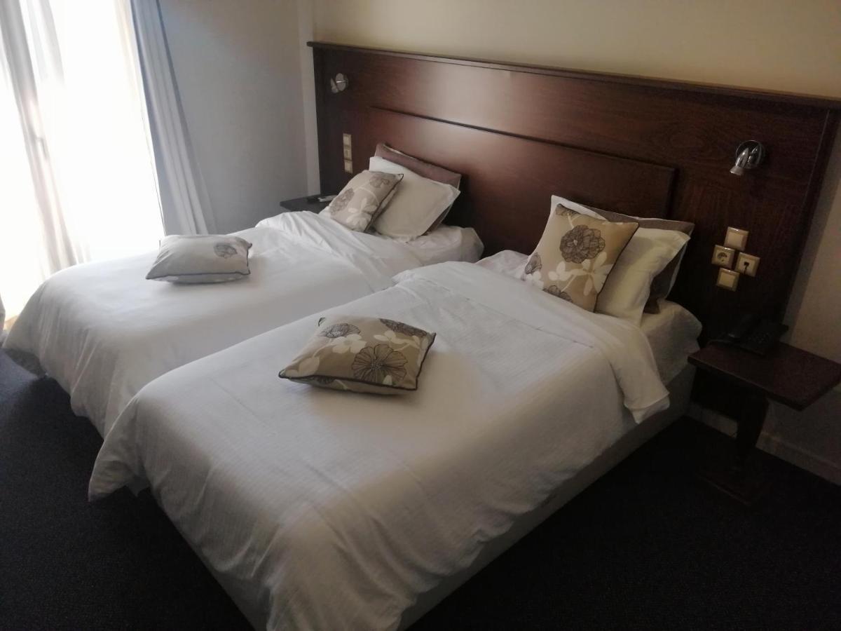 Liknon Hotel กาลัมปากา ภายนอก รูปภาพ